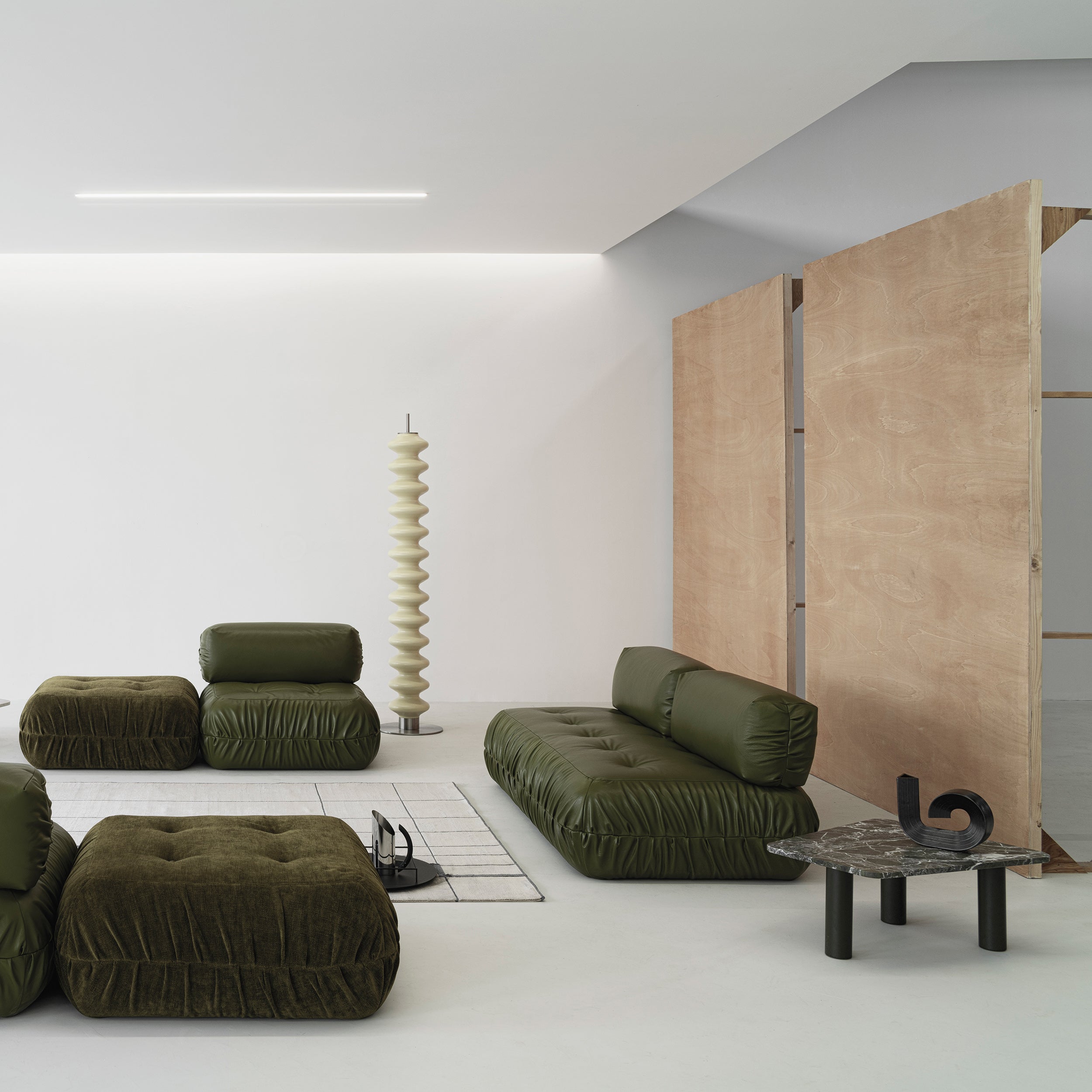 Cierre Italy - Option Armless Sofa – Spencer Interiors
