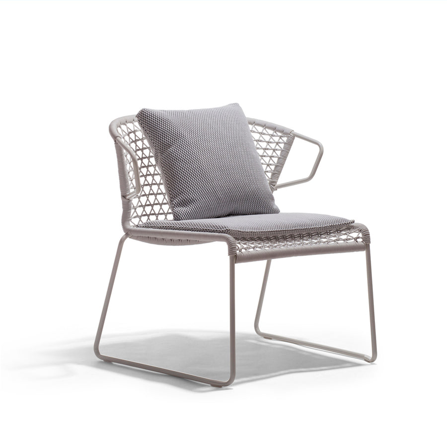 POTOCCO Vela Lounge Chair, White