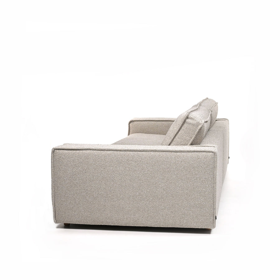 BOLIA Noora Sofa 290 in fabric Freya Beige, profile turned, ©Spencer Interiors 2025