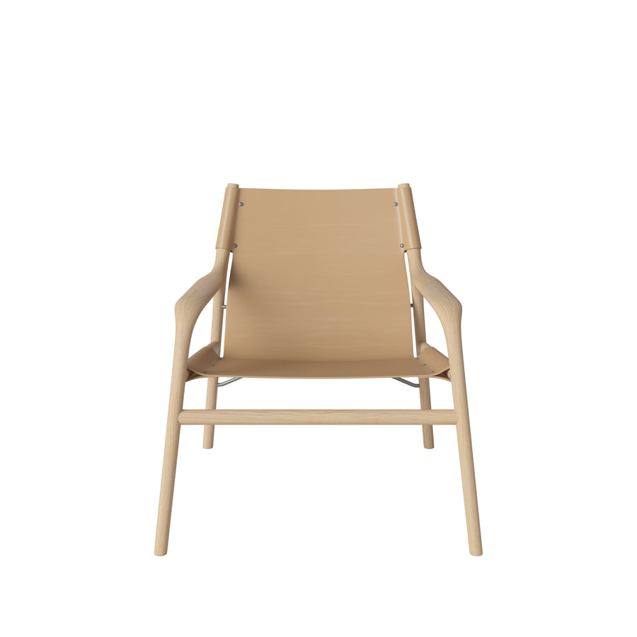 BOLIA Soul Armchair in White Pigmented Oak, Nature Leather