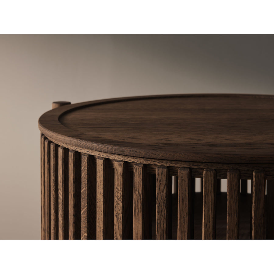 Story Dark Oiled Oak detail