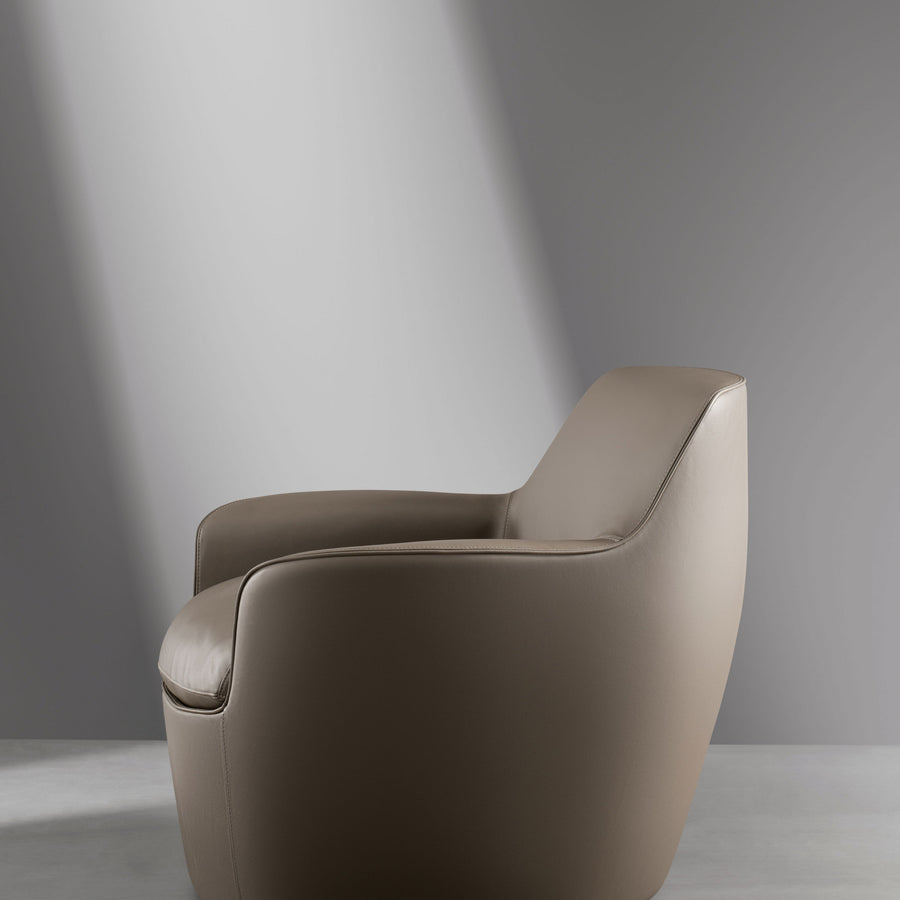 BONALDO Kitai Armchair in leather