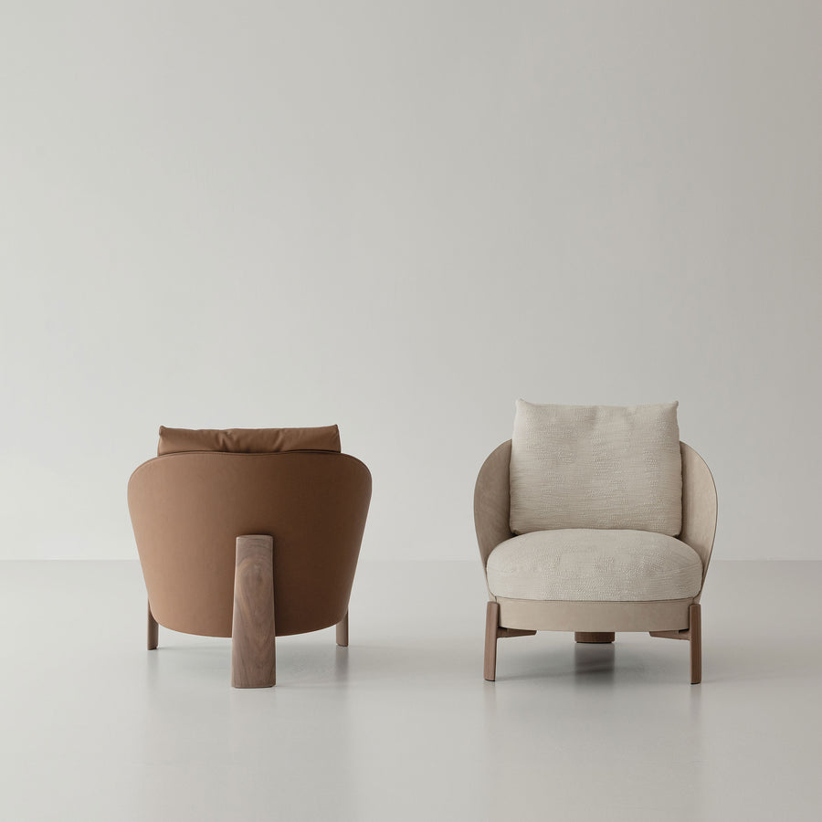 CIERRE1972 Catarina Armchair, side by side duo, front to back