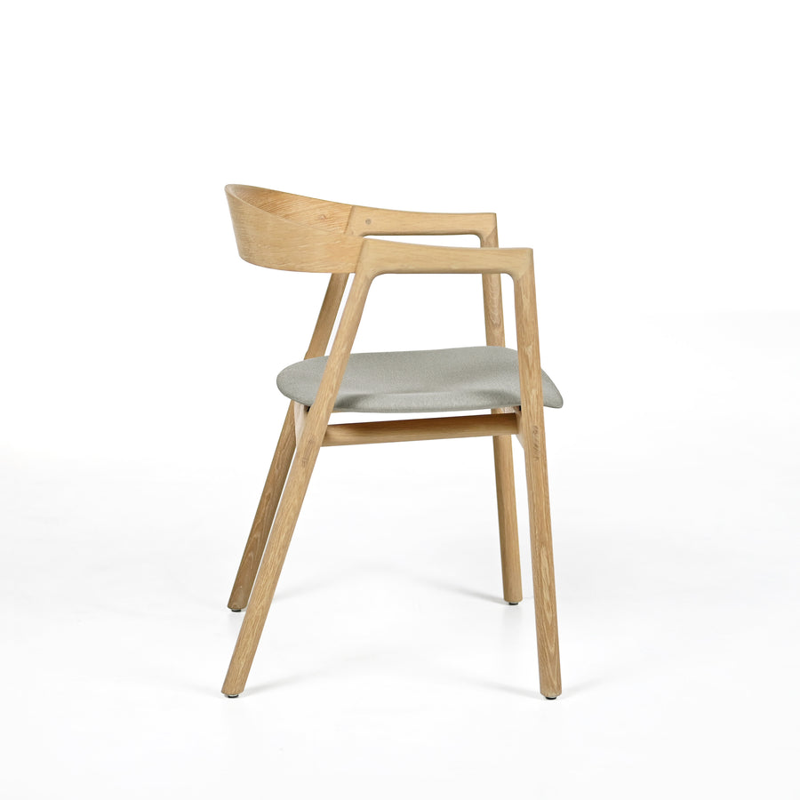 GAZZDA Muna Armchair in solid Oak, profile, ©Spencer Interiors 2024