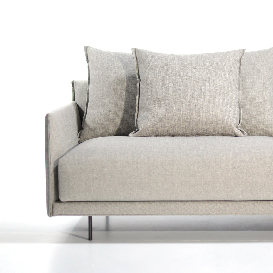 Joquer Senso Sofa 219 detail, modern minimal seating, © Spencer Interiors Inc.