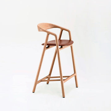 WOAK DESIGN Bled Stool in solid Oak, profile turned