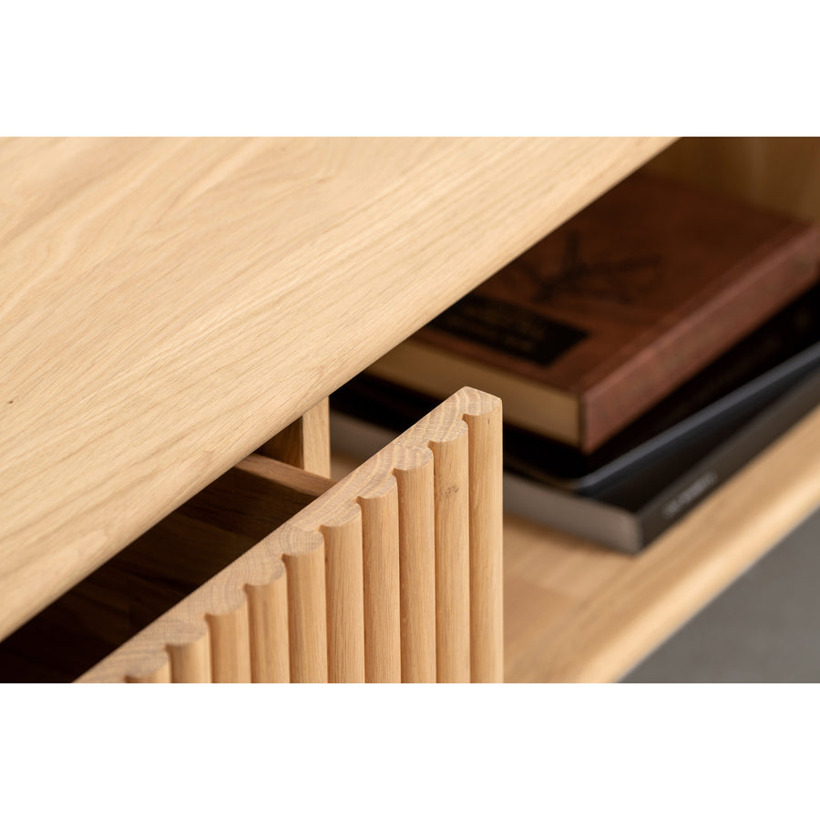 WOAK Design, Groove Lowboard in solid Oak, ambient drawer detail