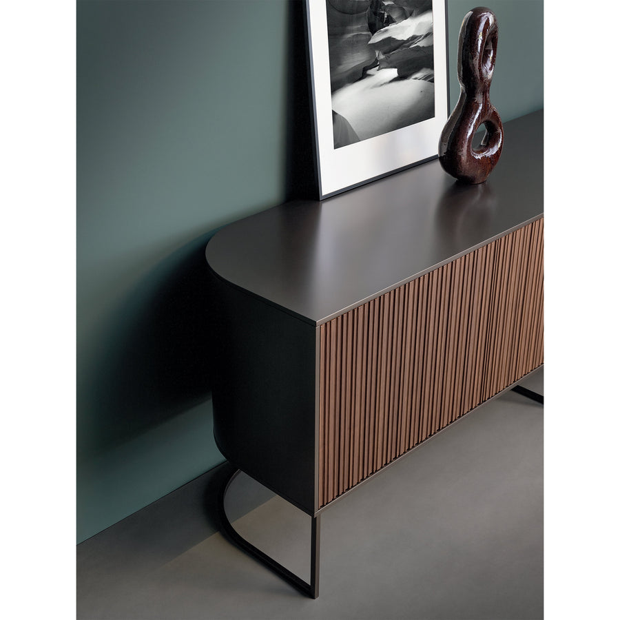 BONALDO Dune Sideboard, ambient detail 2, Spencer Interiors