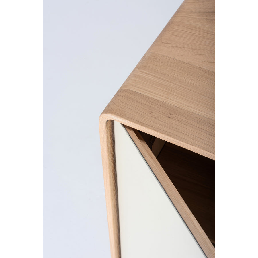 Gazzda Fina Storage Cabinet 118 with Door in solid Oak, Mushroom Linoleum detail 3