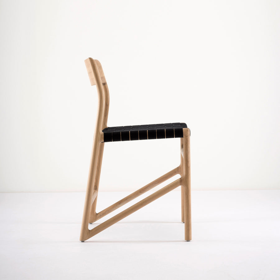 Gazzda Fawn Chair in solid Oak, profile | Spencer Interiors