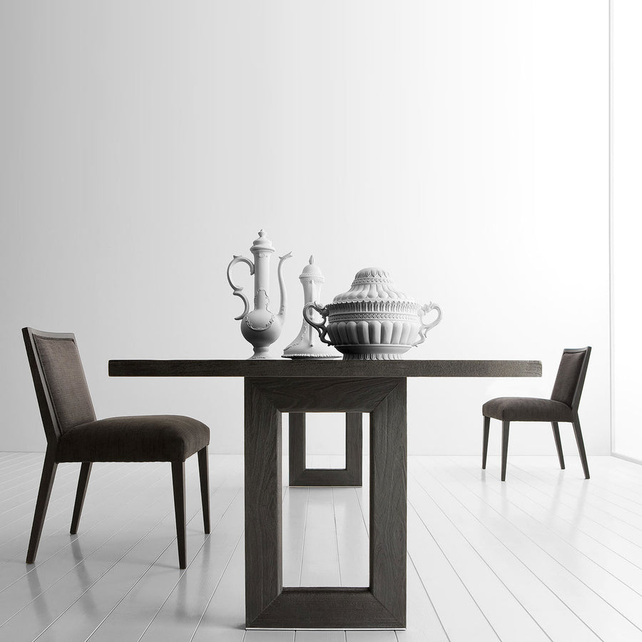 LANDO Palladio Table 320 cm in Sandblasted Larch Matt Black, end view