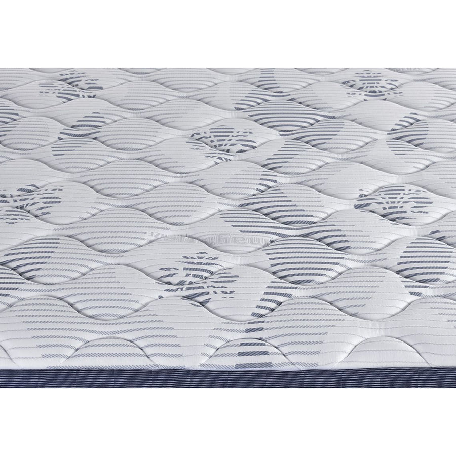 Magniflex MagniCool Firm 10 Mattress, cover detail