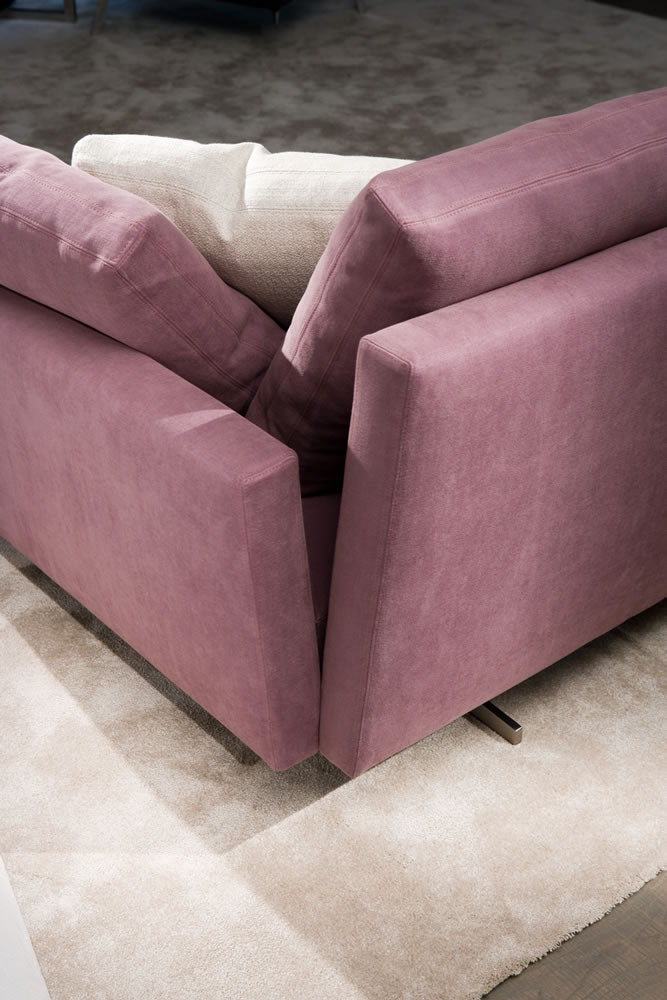 Casadesus Menfis Sofa, ambient 4 - made in Spain - Spencer Interiors