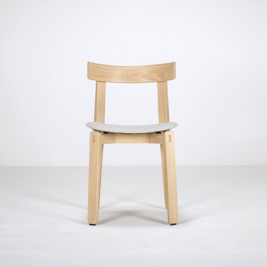 Gazzda Nora Chair in solid Oak, front