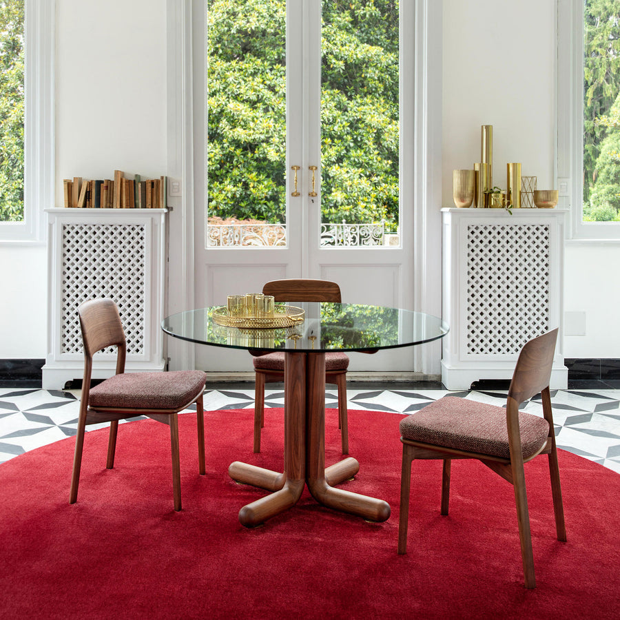Porada Emma Chair in solid Walnut, ambient, made in Italy