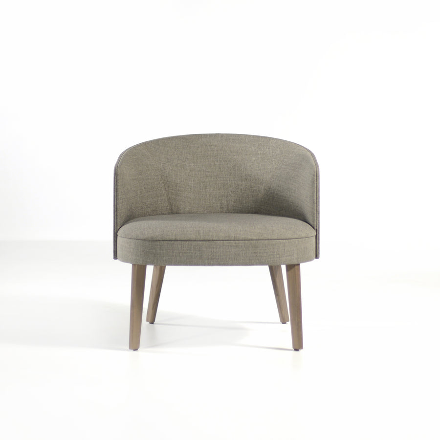 Potocco Lena Lounge Armchair in fabric Bold Grigio, front | © Spencer Interiors