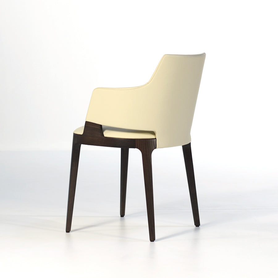 Potocco Velis Chair 942/PB, back profile turned | © Spencer Interiors