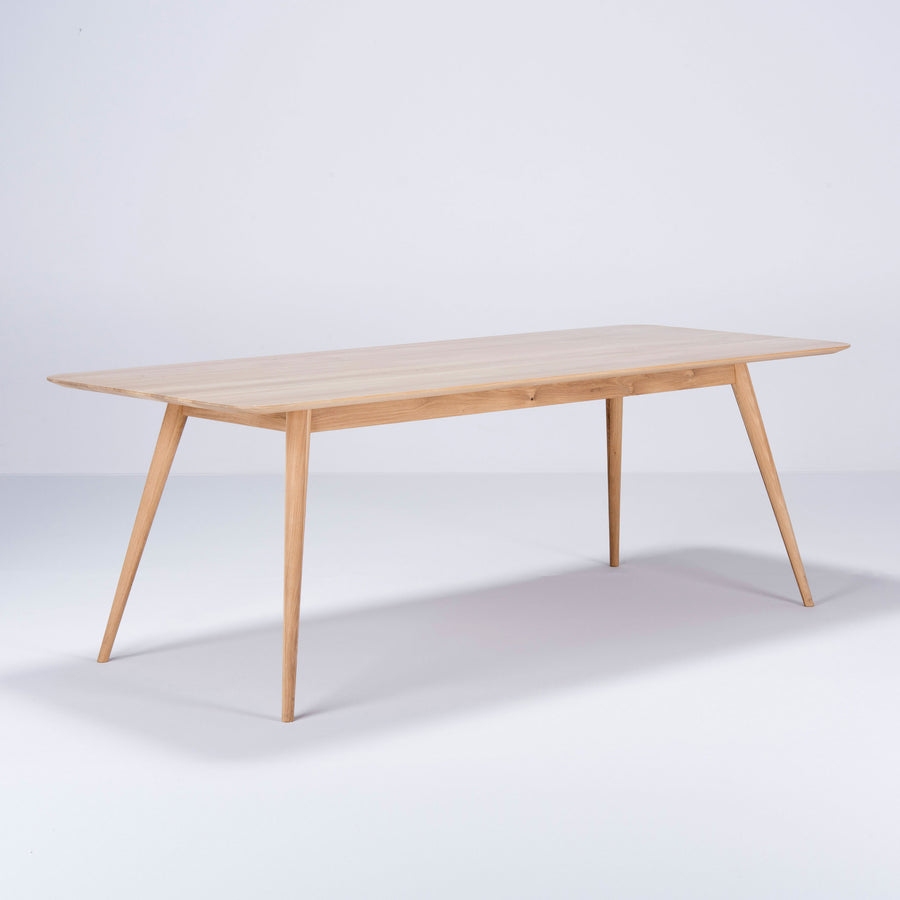 Gazzda Stafa Table in solid Oak, turned